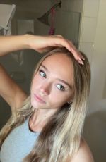KYLA DODDS - Instagram Photos 04/08/2026