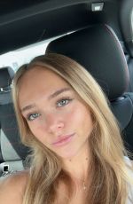 KYLA DODDS - Instagram Photos 04/09/2026