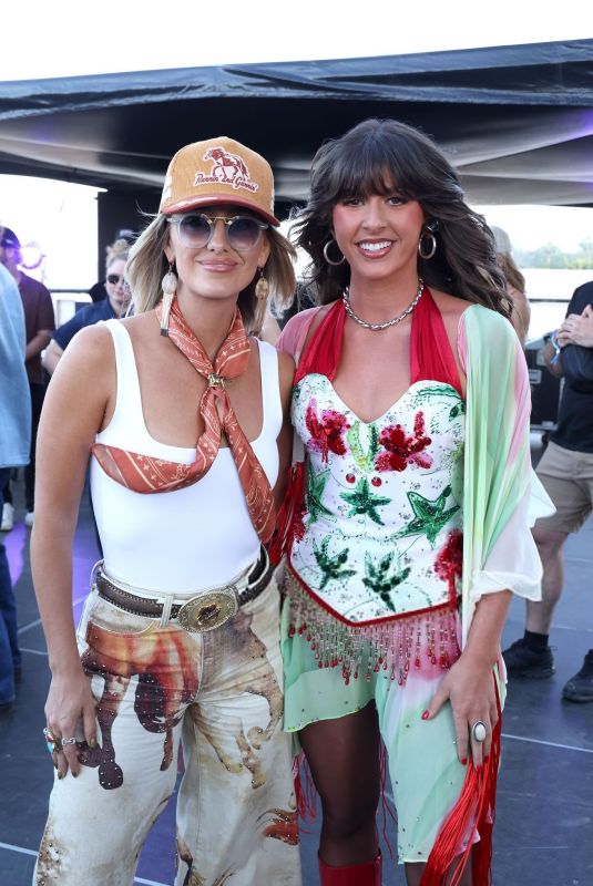 LAINEY WILSON at Stagecoach Music Festival in Indio 04/24/2026