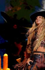 LAINEY WILSON Performs at 2026 Stagecoach Festival Day 2 in Indio 04/25/2026