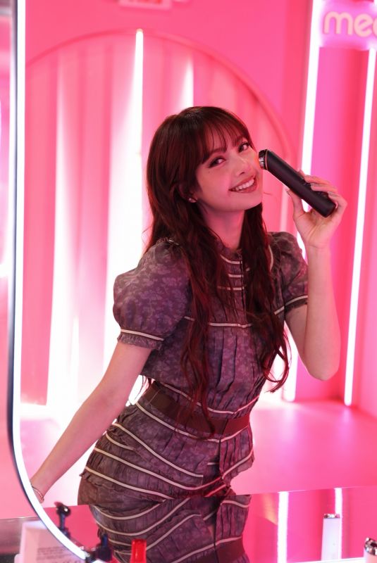 LALISA MANOBAL - Coachella Glow Stage Photoshoot, April 2026