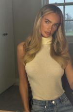 LILIA WEDDELL - Instagram Photos 04/03/2026