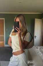 LILIA WEDDELL - Instagram Photos 04/09/2026