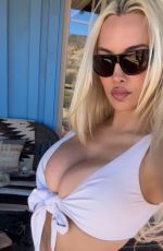 LINDSEY PELAS - Instagram Photos 04/02/2026
