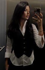 LIZA MAKHU - Instagram Photos 04/13/2026