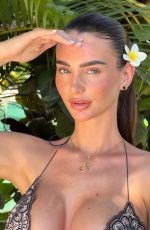 MADDY CHEARY - Instagram Photos 04/11/2026