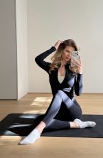MARIIA ARSENTIEVA - Instagram Photos 04/24/2026