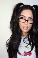 MEGAN FOX - Instagram Photos 04/01/2026