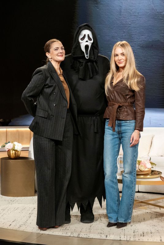 MICHELLE RANDOLPH at Drew Barrymore Show 02/02/2026