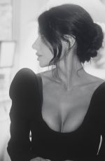 MIKAELA HOOVER - Instagram Photos 04/14/2026