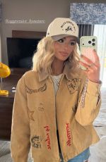MIRANDA HOPE - Instagram Photos 04/27/2026