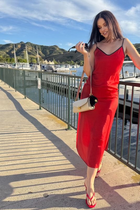 NATASHA BLASICK - Instagram Photos 04/04/2026