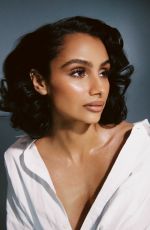 NAZANIN MANDI - Instagram Photos 04/16/2026