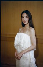 OLIVIA MUNN - Instagram Photos 04/01/2026