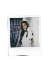 OLIVIA MUNN - Instagram Photos 04/22/2025
