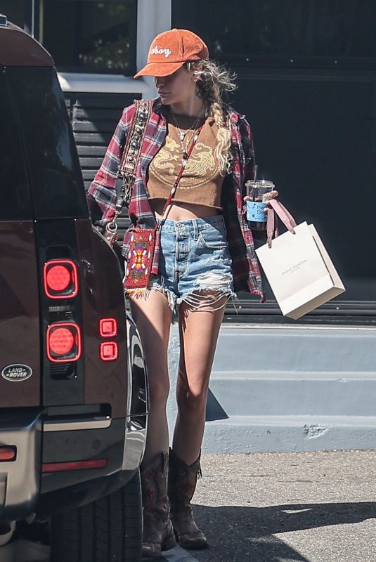 PARIS JACKSON Out Shopping at Shani Darden in Beverly Hills 04/06/2026