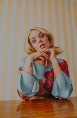 Pregnant SAMARA WEAVING for Polyester Magazine, April 2026
