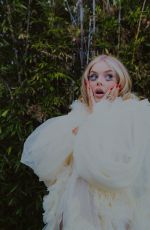 Pregnant SAMARA WEAVING for Polyester Magazine, April 2026