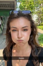 RACHEL PIZZOLATO - Instagram Photos 04/16/2026