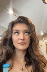 RACHEL PIZZOLATO - Instagram Photos 04/17/2026