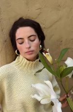 RENEE MURDEN - Instagram Photos 04/16/2026