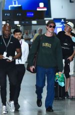 Shawn Mendes greets fans at the International Airport in Rio de Janeiro 04/04/2026