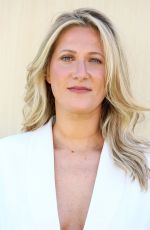 TAYLOR DONAHUE at Hulu