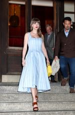 TAYLOR SWIFT Out for Dinner in New York 04/27/2026