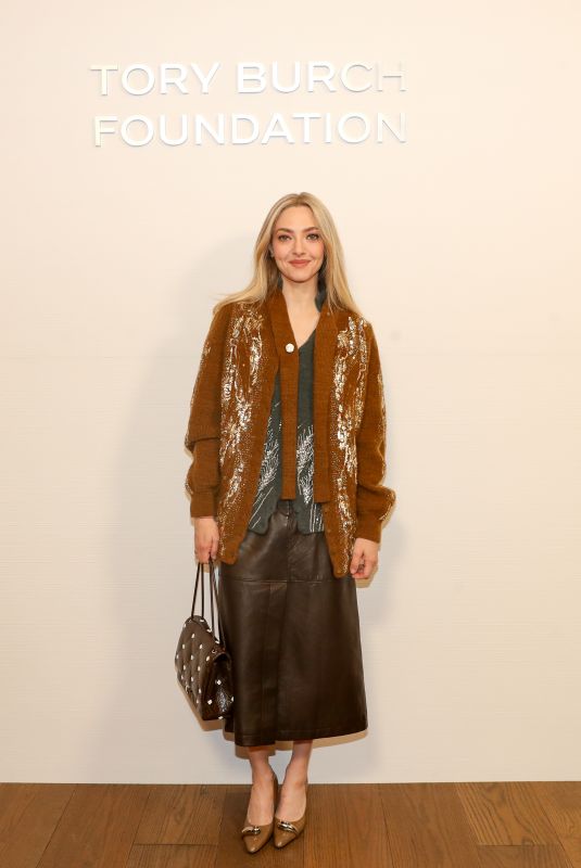 AMANDA SEYFRIED at Tory Burch Foundation Honors Anna Wintour at 2026 Founders Breakfast in New York 04/30/2026