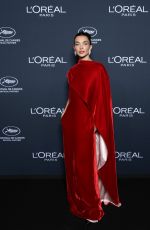 AMY JACKSON at L