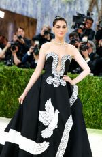 ANNE HATHAWAY at 2026 Met Gala Celebrating Costume Art at Metropolitan Museum of Art in New York City 05/04/2026