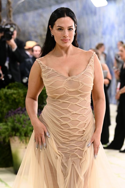 ASHLEY GRAHAM at 2026 Met Gala Celebrating Costume Art at Metropolitan Museum of Art in New York City 05/04/2026