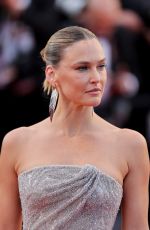 BAR REFAELI at La Bataille De Gaulle: L