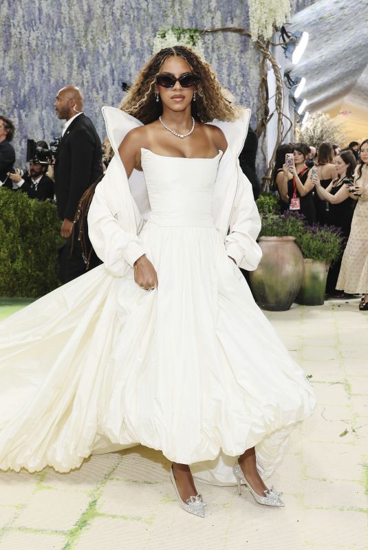 BLUE IVY CARTER at 2026 Met Gala Celebrating Costume Art at Metropolitan Museum of Art in New York City 05/04/2026