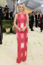 CAREY MULLIGAN at 2026 Met Gala Celebrating Costume Art at Metropolitan Museum of Art in New York City 05/04/2026
