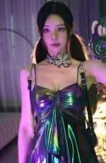 CATHRYN LI - Instagram Photos 05/10/2026