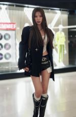 CATHRYN LI - Instagram Photos 05/11/2026