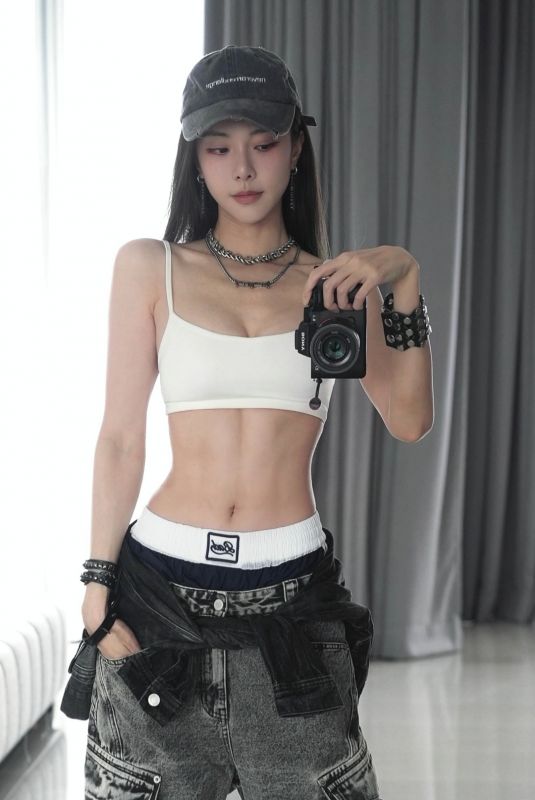 CATHRYN LI – Instagram Photos 05/18/2026
