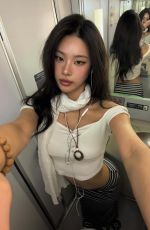 CECE ZHEN - Instagram Photos 05/06/2026