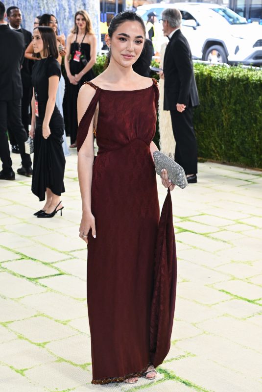 CHARLOTTE EFFRON at 2026 Met Gala Celebrating Costume Art at Metropolitan Museum of Art in New York City 05/04/2026