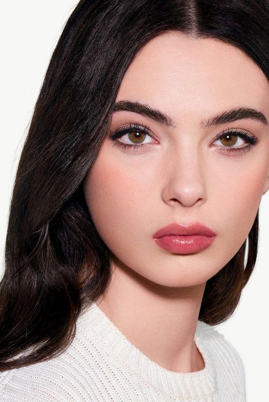 DEVA CASSEL - The Dior Makeup Lookbook 2026