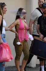 DOJA CAT Out Shopping in Manchester 05/22/2026