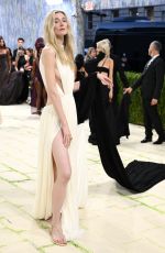 ELIZABETH DEBICKI at 2026 Met Gala Celebrating Costume Art at Metropolitan Museum of Art in New York City 05/04/2026