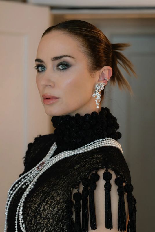EMILY BLUNT - Vanity Fair Met Edition, May 2026