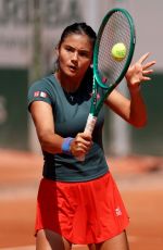 EMMA RADUCANU on Practice Session Ahead of French Open in Paris 05/23/2026