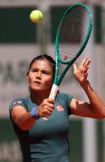 EMMA RADUCANU on Practice Session Ahead of French Open in Paris 05/23/2026