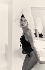 HAILEY BIEBER - Victoria