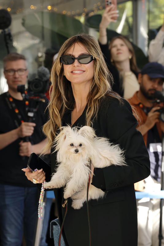 HEIDI KLUM Arrives at Jury Dinner at Hotel Martinez in Cannes 05/11/2026