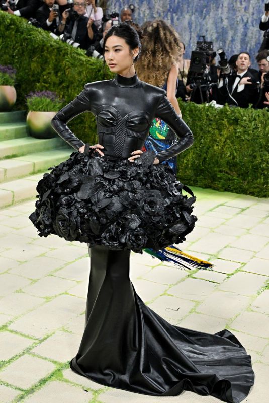 HOYEON JUNG at 2026 Met Gala Celebrating Costume Art at Metropolitan Museum of Art in New York City 05/04/2026