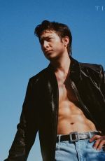 Hudson Williams - Timid Magazine, December 2025